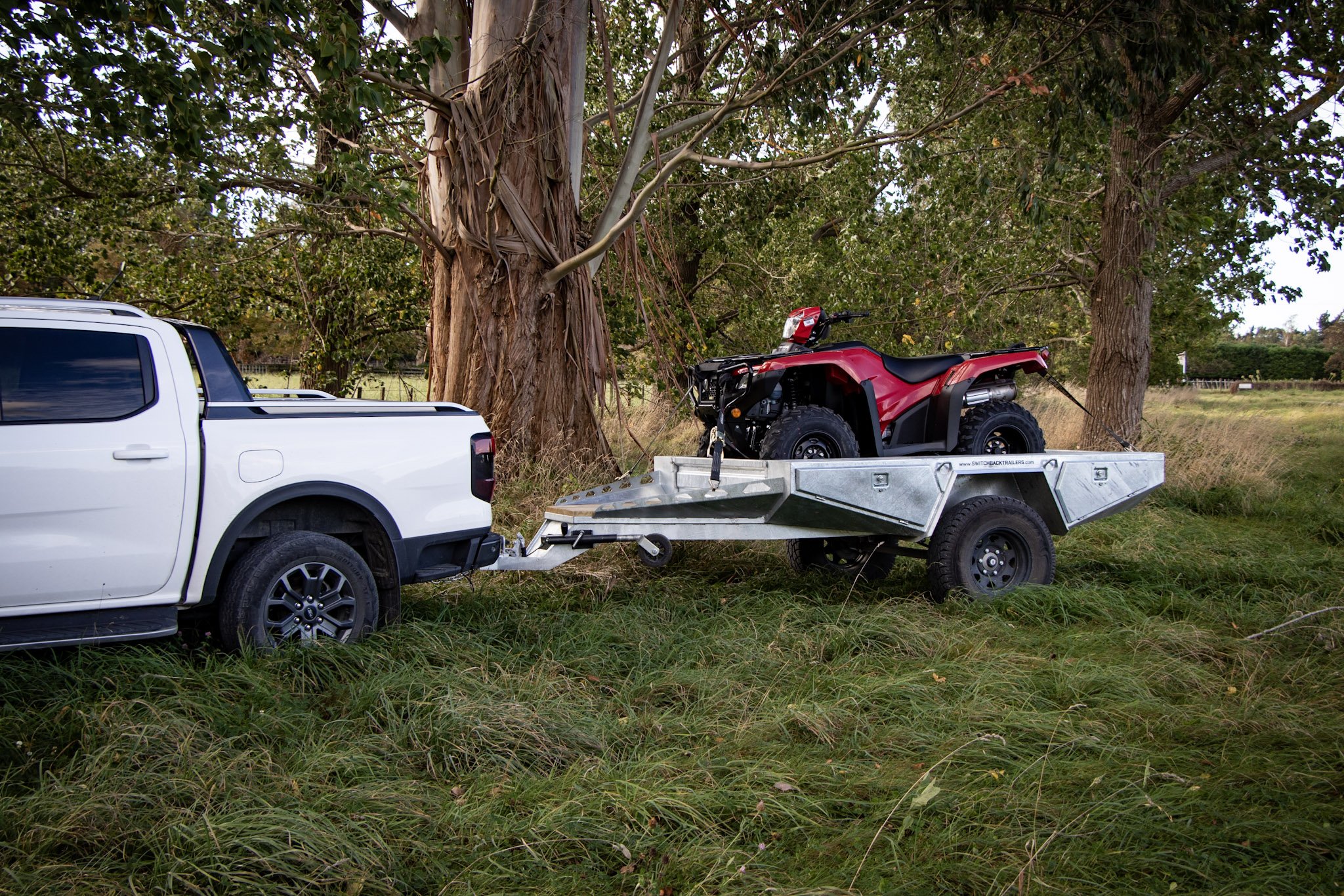 Switchback tandem trailer